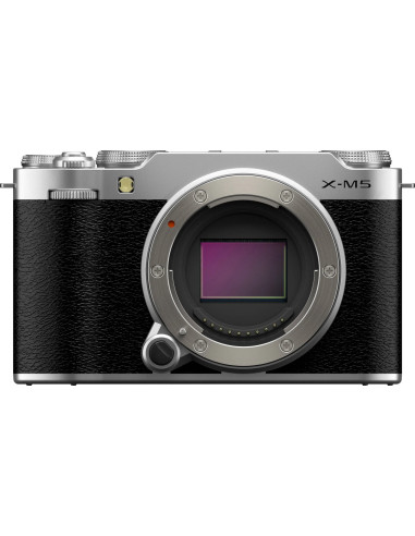 X-M5 Silver + XC 15-45mm f /3.5-5.6 OIS black